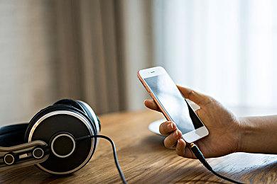 《星球大战：亡命之徒》Steam版推出 首个DLC已更新